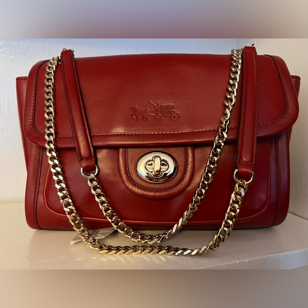Vintage, Classic Coach Red Chain Bag in Brand New Condition